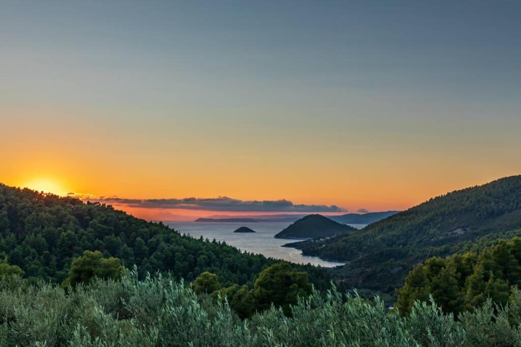 Nina-Myrtia Countryside House Skopelos Δίτροπο Εξωτερικό φωτογραφία